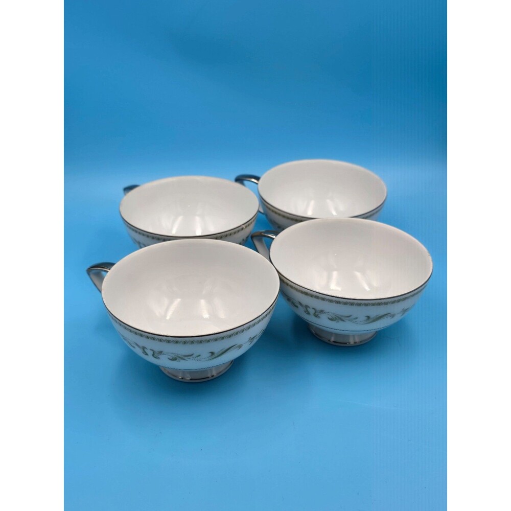 Mikasa Shelley Pattern 8442 White Porcelain Teacups Green Silver Trim Japan (4)